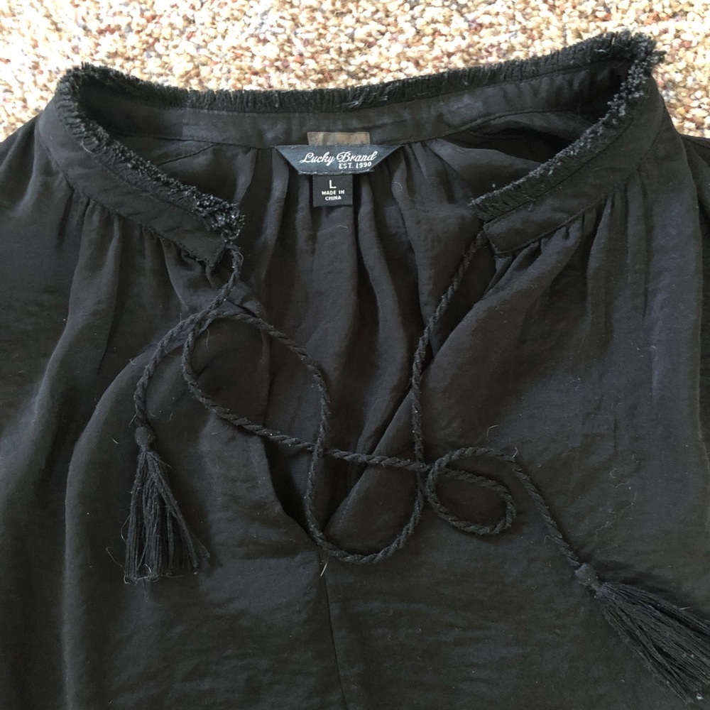 Lucky brand size large black long sleeved blouse